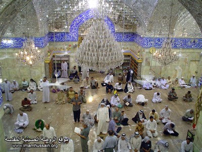 نمای داخل از حرم امام حسین (ع)